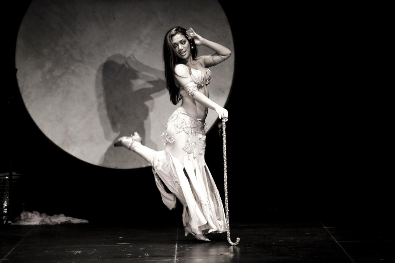 Belly Dance Moonlight